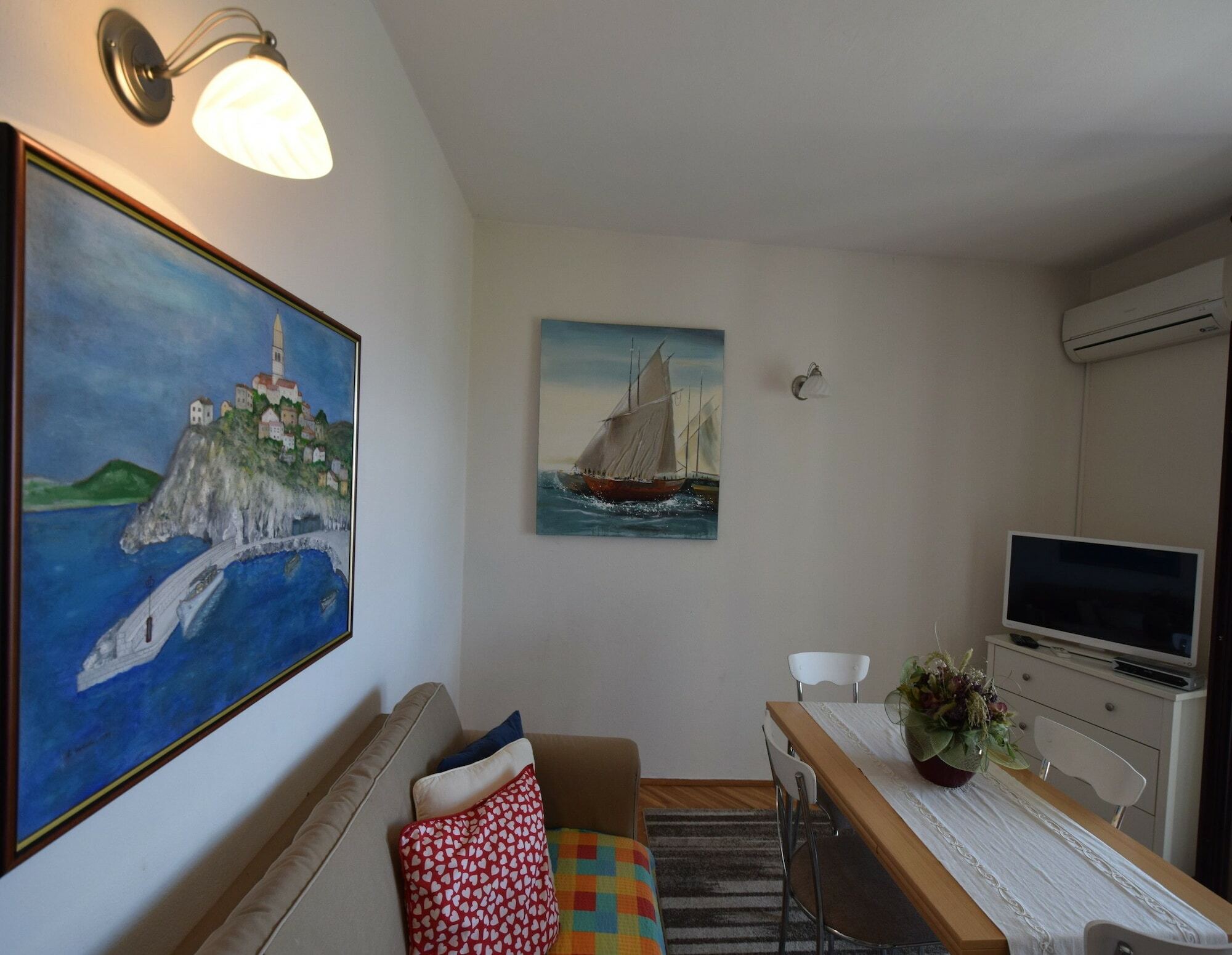 Apartment Mila Malinska Exteriör bild